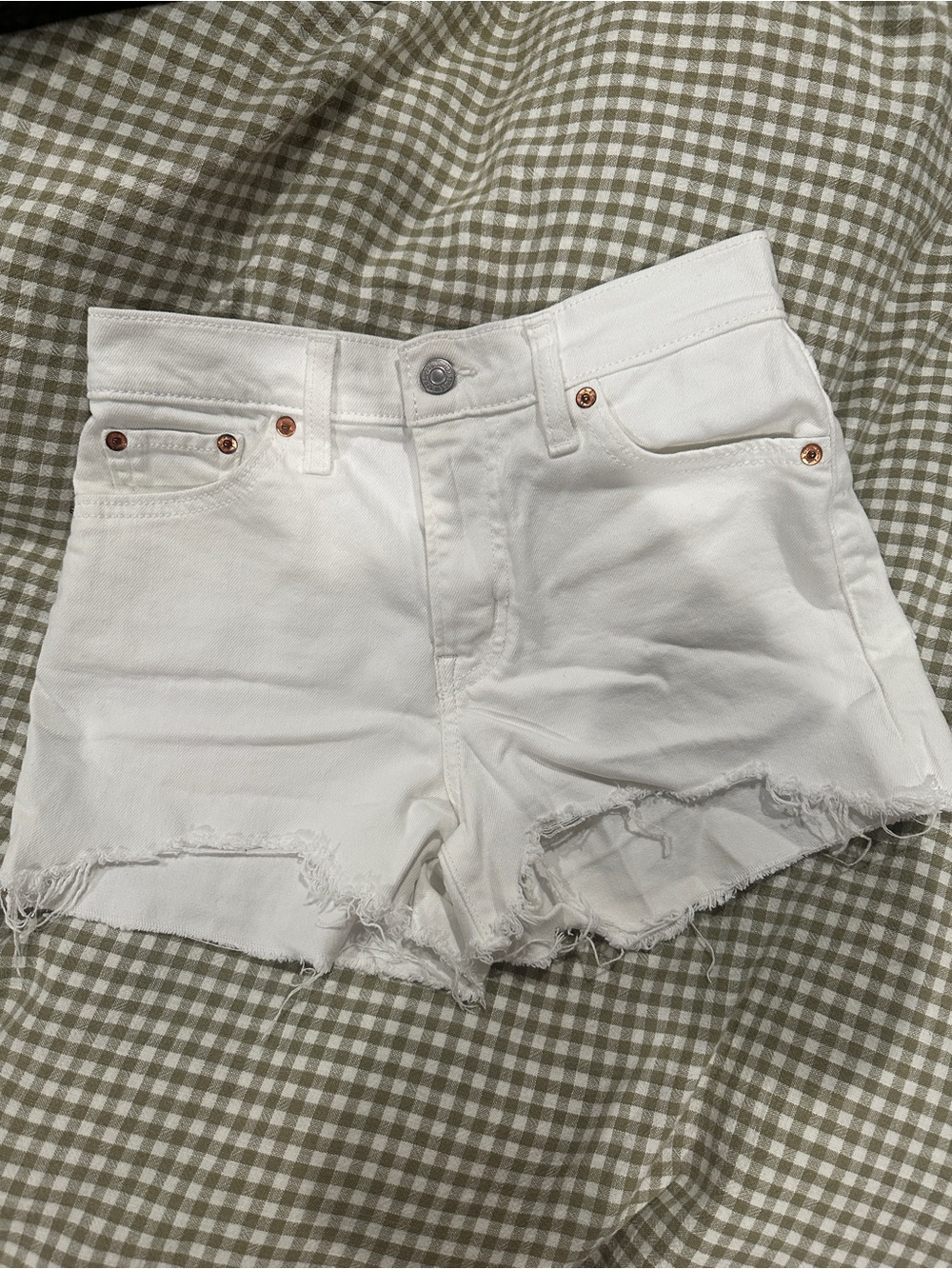 Levi’s White Frayed Hem Women's Denim Shorts